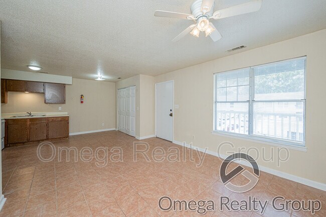 Foto del edificio - 3328 Meridian St N