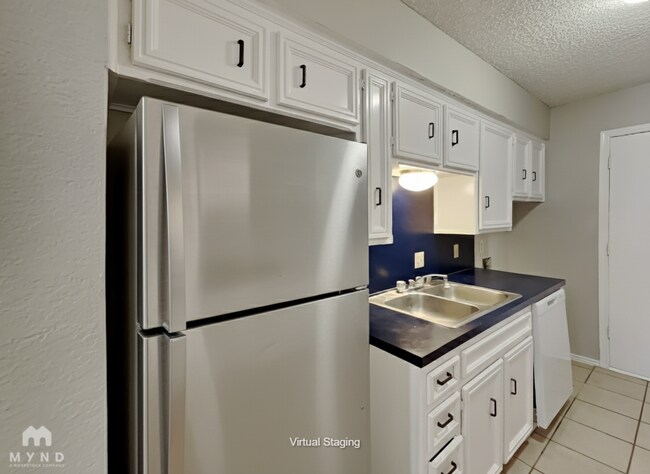 Foto del edificio - 6175 34th St