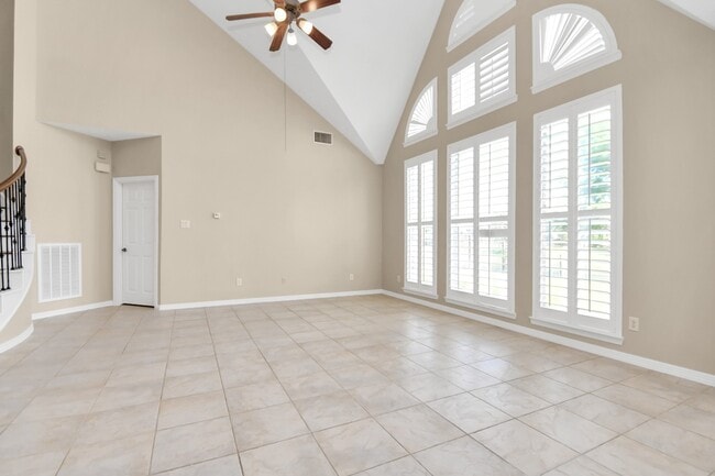 Building Photo - 2026 Arbor Cove