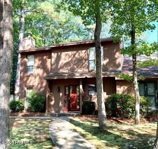 Building Photo - 1212 Ash Cir