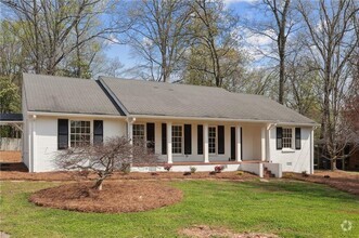 Building Photo - 262 Atwood Dr NW