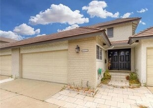 Building Photo - 5349 Barrett Cir