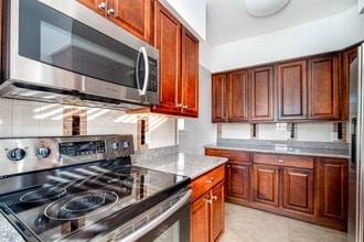 Building Photo - 2601 Rosedale St