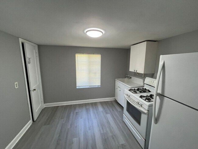 Foto del edificio - 2931 Howard Ave