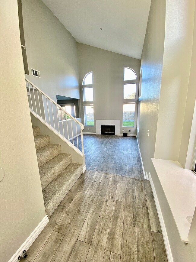 Building Photo - 11661 Belmonte Rd