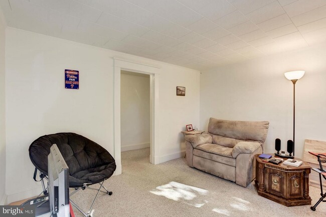Living Room - 4308 Ridge Rd