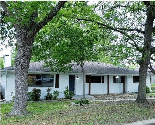 Foto del edificio - 5305 Keswick Ave