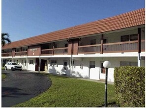 Building Photo - 3250 NW 85th Ave