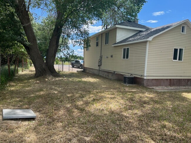 Foto del edificio - 43 N 1500 W