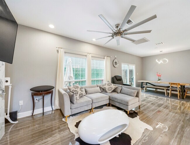 Foto del edificio - 15137 Kimberley Ct