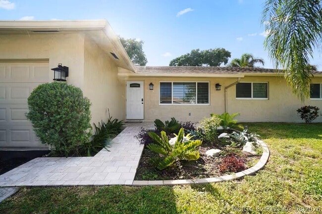 Building Photo - 6741 NW 26th Way