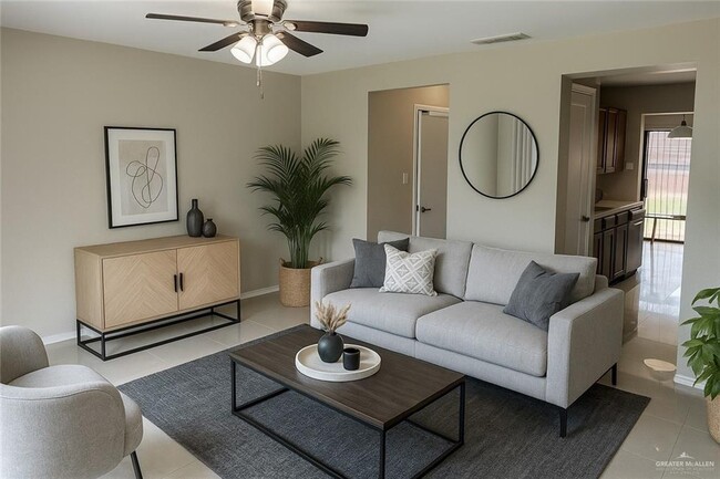 Building Photo - 11 South Dr