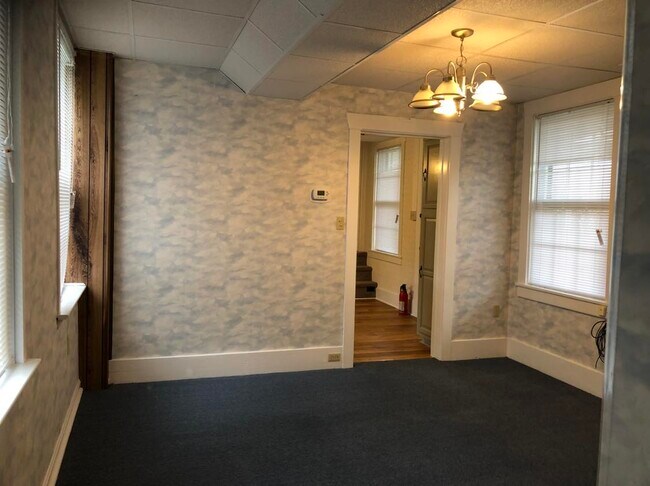 Living Room - 164 S River St