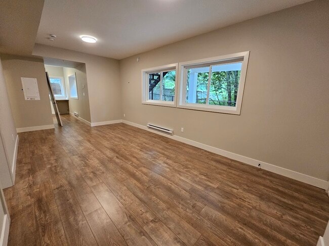 Building Photo - 7138-7138 Marble Hill Rd