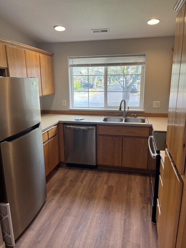 Foto del edificio - 873 NW Meadows Dr