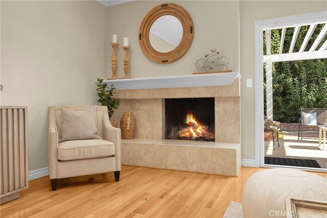 Foto del edificio - 3480 Lilly Ave