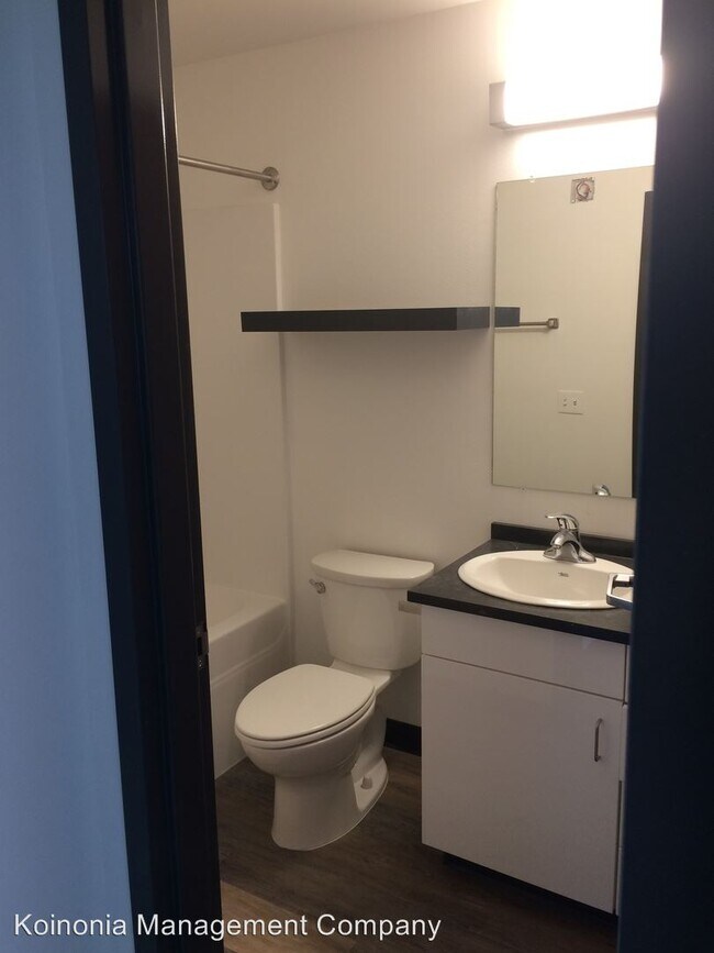 Building Photo - 1 br, 1 bath Apartment - 24 S 29th St