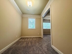 Building Photo - 328 Bahama Loop