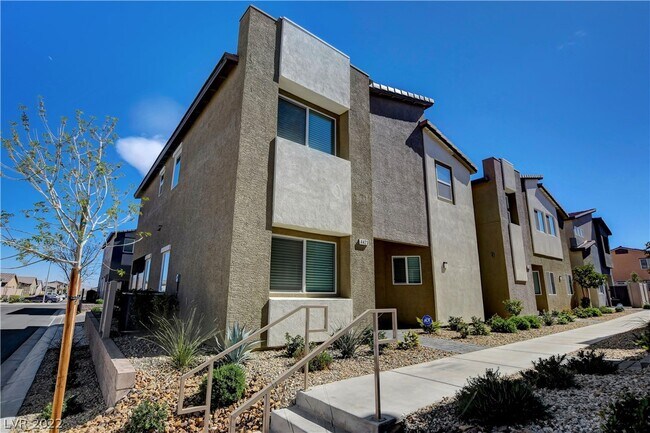Building Photo - 4423 Stardust Moon Ave