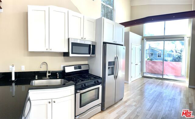 Foto principal - 2640 Lincoln Blvd