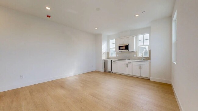 Foto del edificio - 2782 Sassy St
