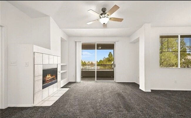 Building Photo - Two Bedroom Condo