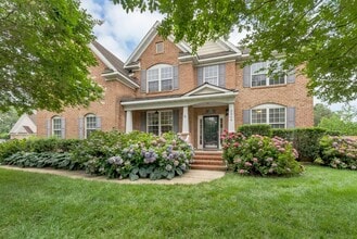 Building Photo - 2409 Edenton Ct