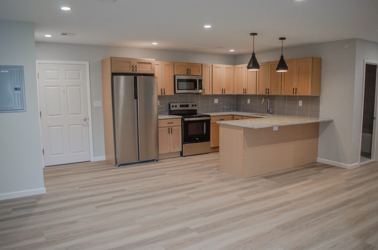 Primary Photo - Joslen Commons Apartments