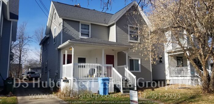 Primary Photo - 2 Bedroom Triplex unit