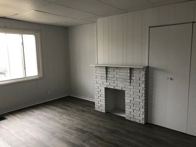 Sala de estar - 207 S Western Ave