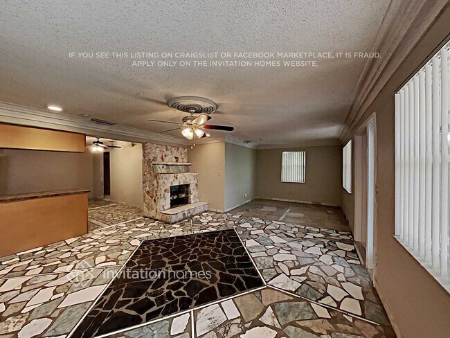 Foto del edificio - 5735 Hayes St