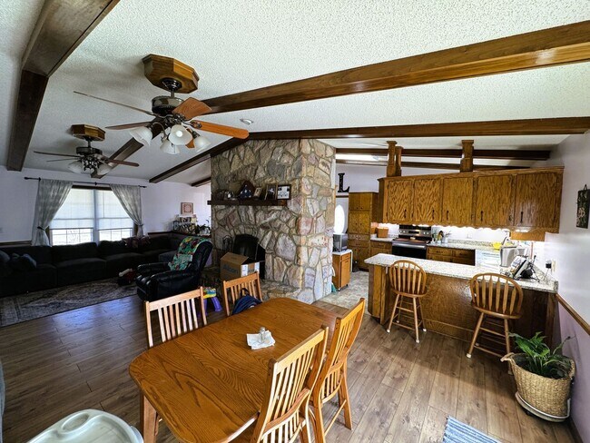 Foto del edificio - Spacious detached home in Dayton, VA