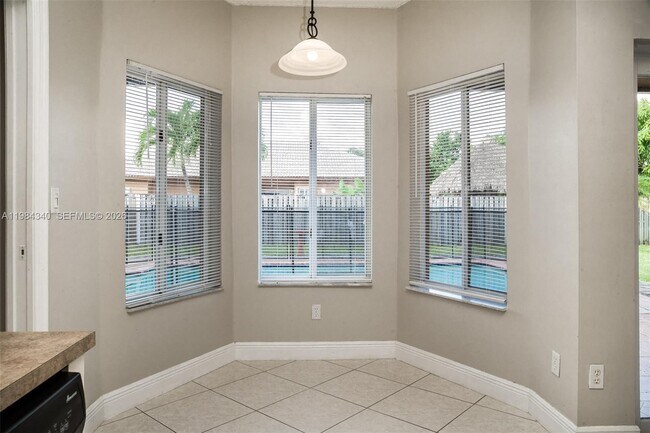 Foto del edificio - 13233 SW 203rd St