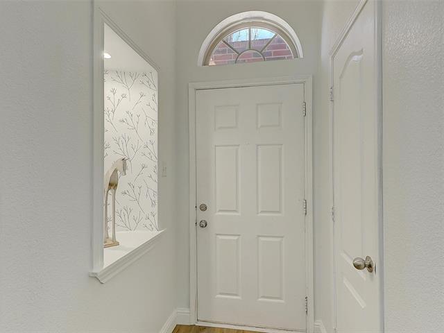 Foto del edificio - 6324 Maritime St