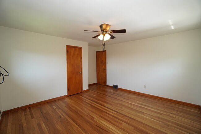 Foto del edificio - 1092 Greentree Rd