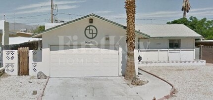 Building Photo - 1810 Renada Cir