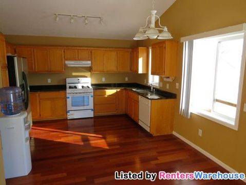 Building Photo - 1794 Silver Bell Cir