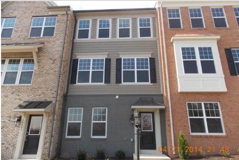 Building Photo - 44041 Eastgate View Dr