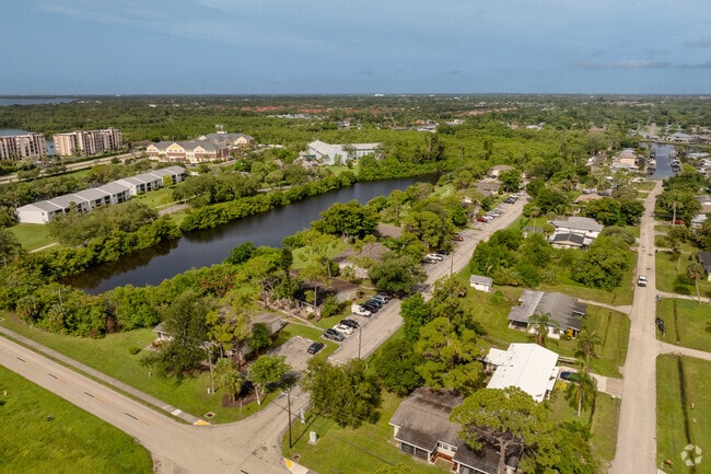 Aerial Context Photo - The Cottages @ Stillwater