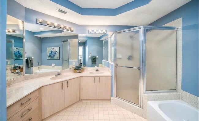Building Photo - 104 Surfview Dr