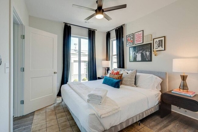 Photo - 5623 Lenox Ave (Nashville, TN) Townhome