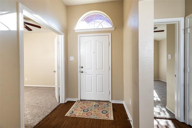 Foto del edificio - 12933 Hurricane Ln