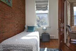 Building Photo - 129 Marlborough St