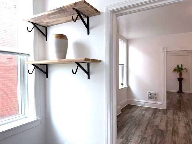 Foto del edificio - 3452 Alberta St