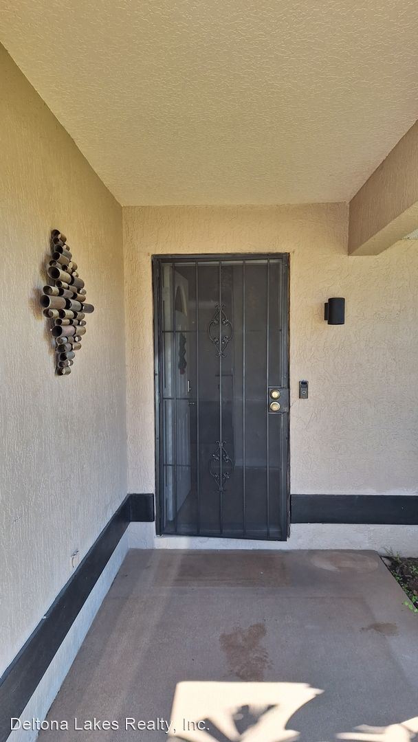 Foto del edificio - 3 br, 2 bath House - 1361 CORONET DRIVE