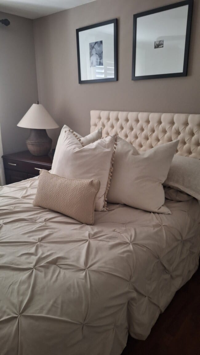 Building Photo - 10422 Donner Ave