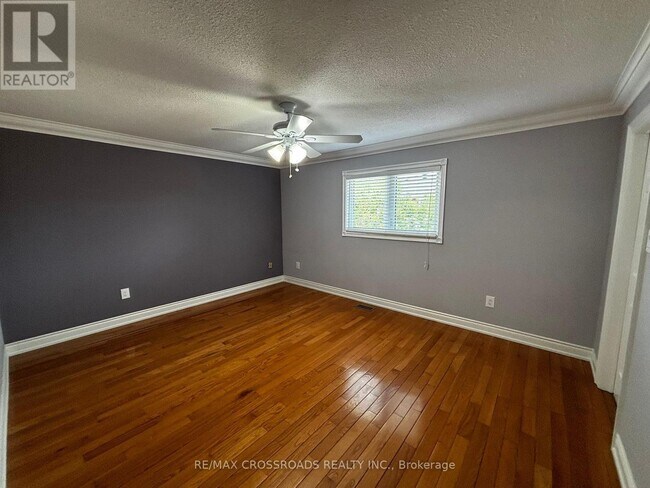 Building Photo - 6439 Longspur Rd