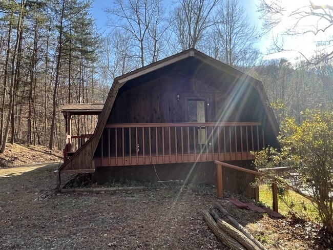 Building Photo - 51 Buck Spgs Acrs