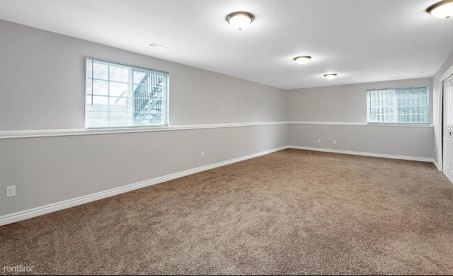 Building Photo - 5 br, 3 bath House - 715 Cherrywood Circle