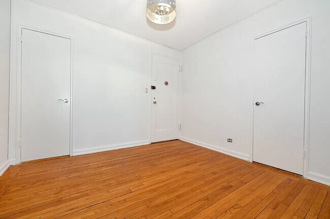 Building Photo - Beautiful 1 Bed 1 Bath Available